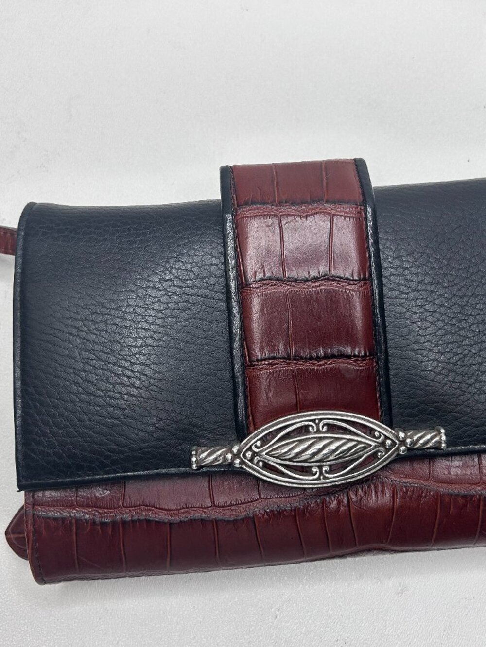 BRIGHTON Shoulder Bag Convertible Organizer Blk/Brn Leather Purse/Wallet Bag